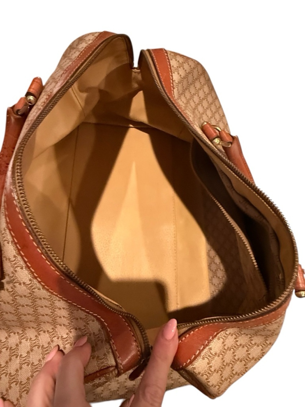Celine Heritage Woven-Pattern Tan Duffel Bag with Toiletry Pouch - Picture 8 of 12